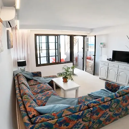 Apartamento, Arena, Primera Linea Mar, Sea Views Playa Honda (Lanzarote)